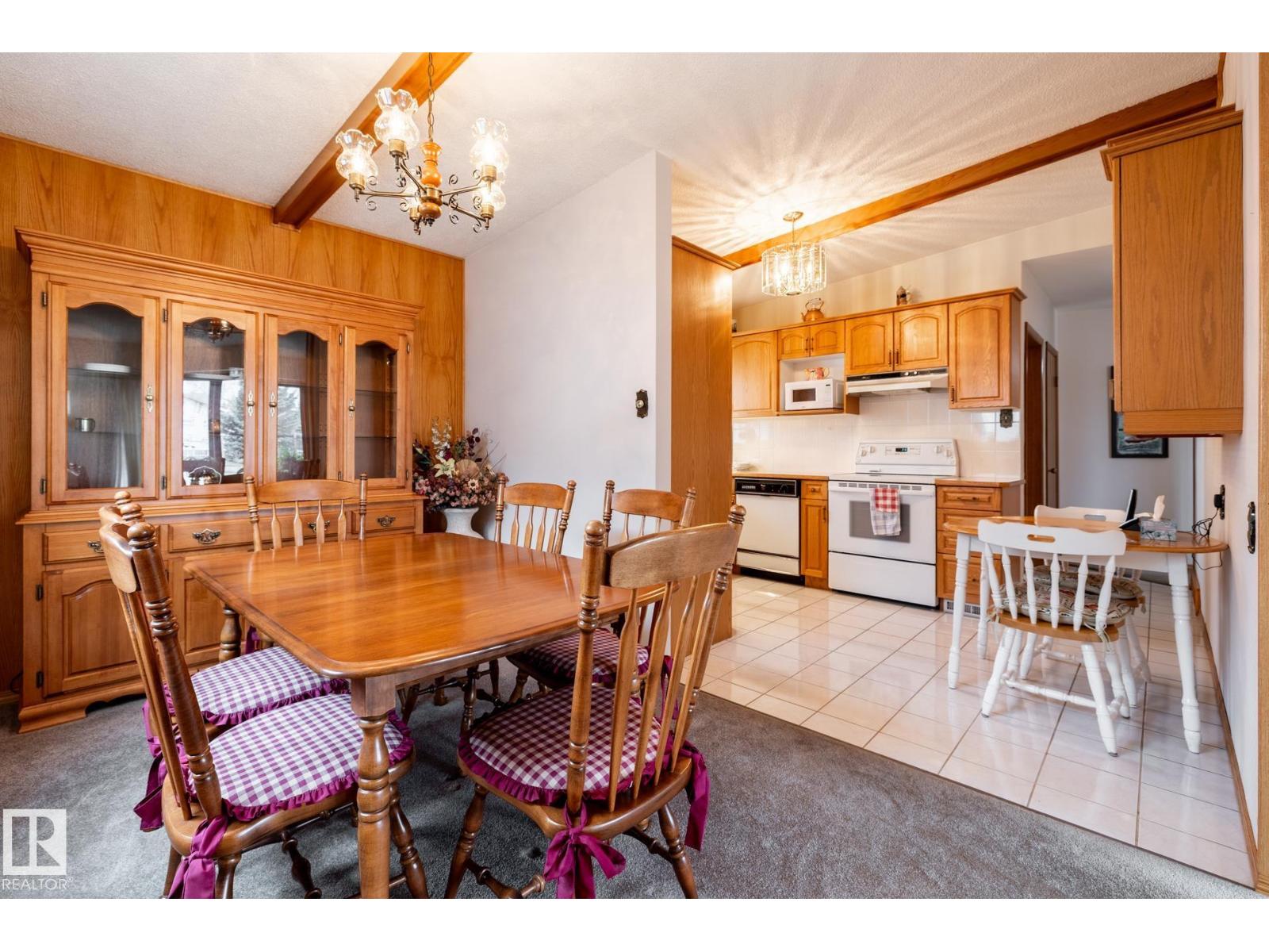 8612 68a St Nw, Edmonton, Alberta  T6B 1T5 - Photo 11 - E4484024