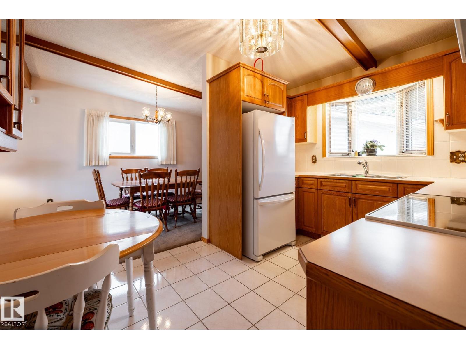 8612 68a St Nw, Edmonton, Alberta  T6B 1T5 - Photo 16 - E4484024