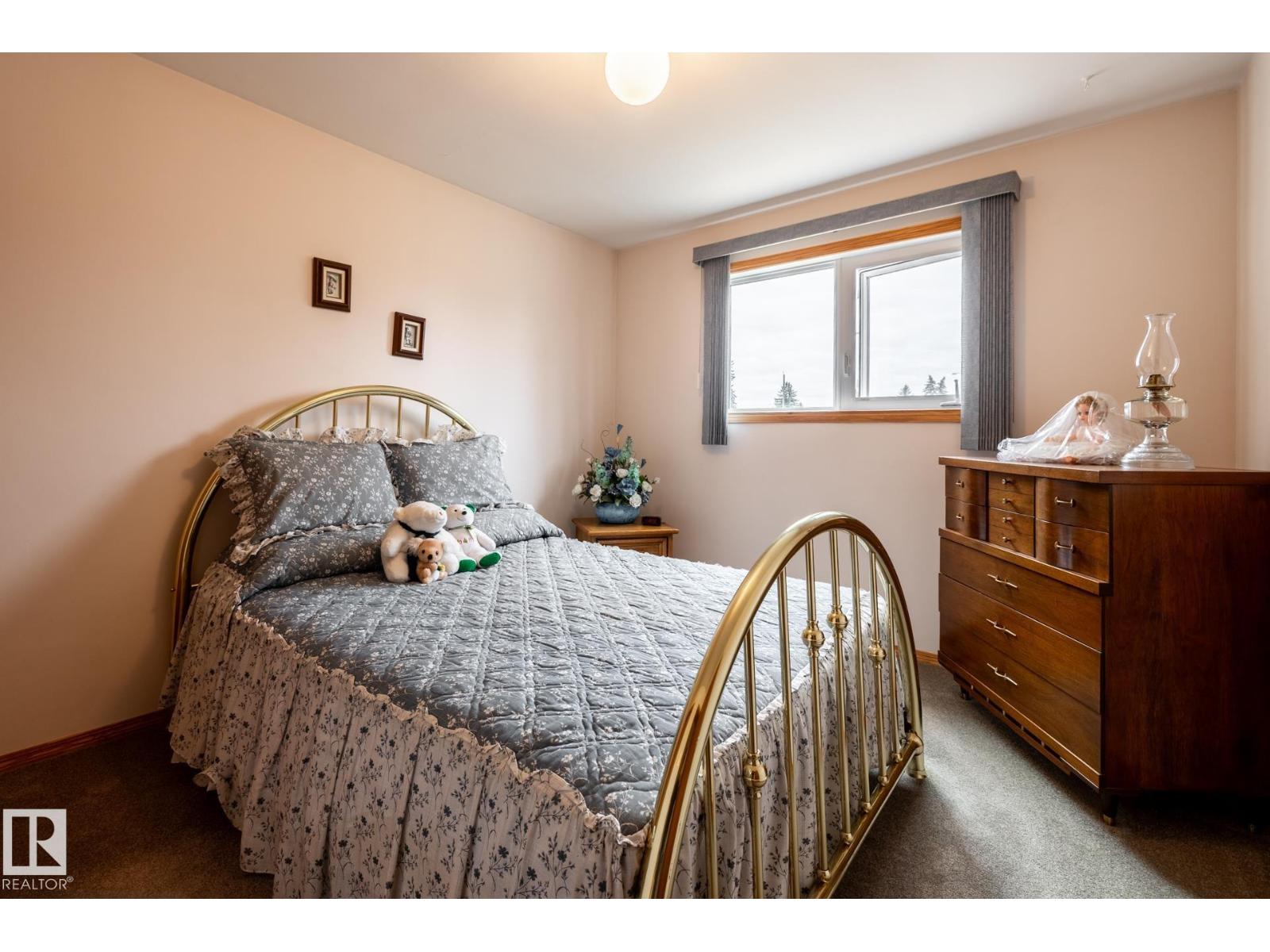 8612 68a St Nw, Edmonton, Alberta  T6B 1T5 - Photo 21 - E4484024