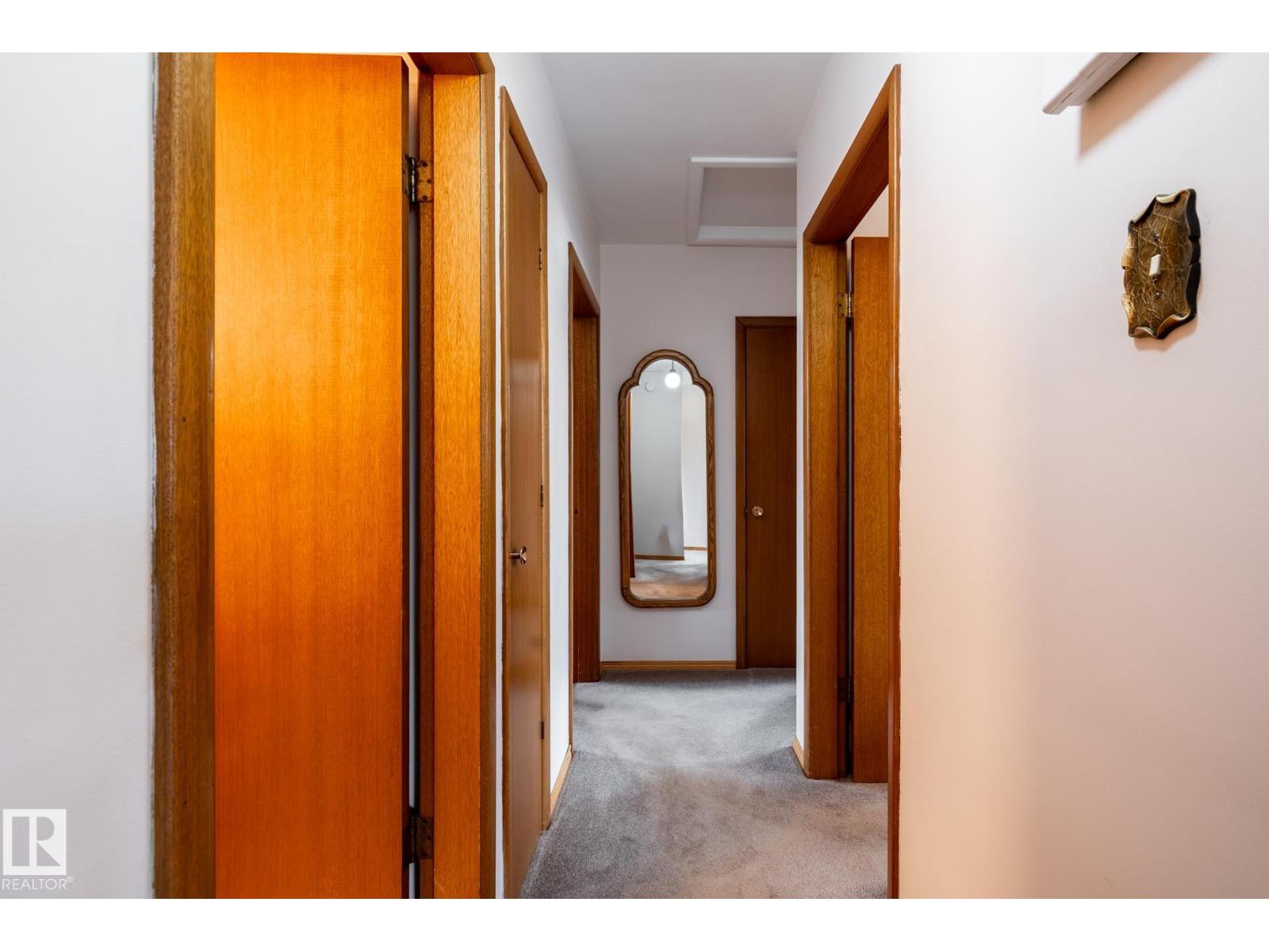 8612 68a St Nw, Edmonton, Alberta  T6B 1T5 - Photo 32 - E4484024