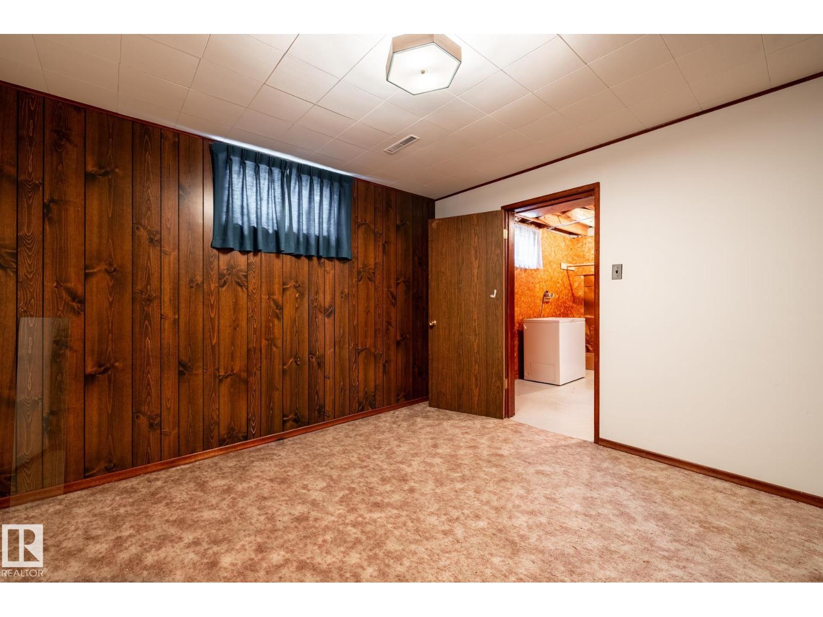 8612 68a St Nw, Edmonton, Alberta  T6B 1T5 - Photo 36 - E4484024