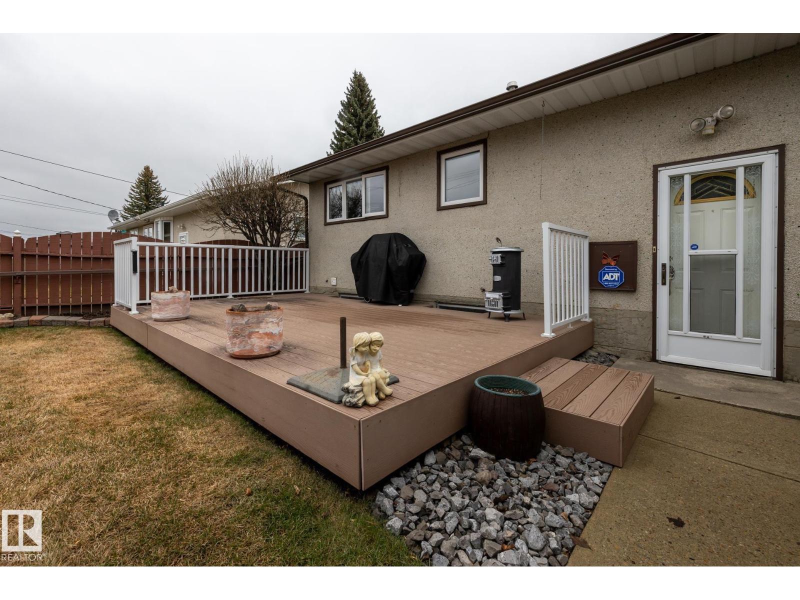 8612 68a St Nw, Edmonton, Alberta  T6B 1T5 - Photo 37 - E4484024