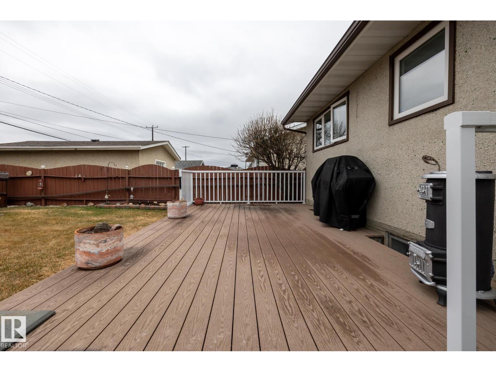 8612 68a St Nw, Edmonton, Alberta  T6B 1T5 - Photo 38 - E4484024