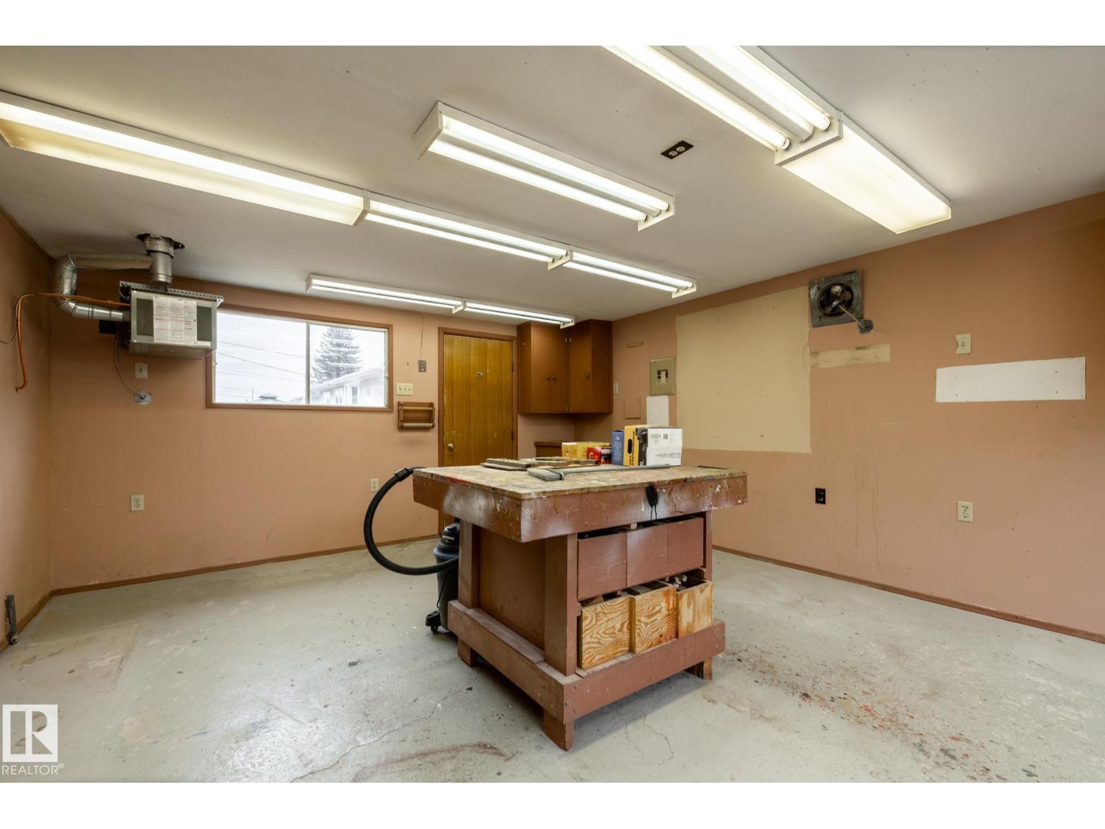 8612 68a St Nw, Edmonton, Alberta  T6B 1T5 - Photo 44 - E4484024