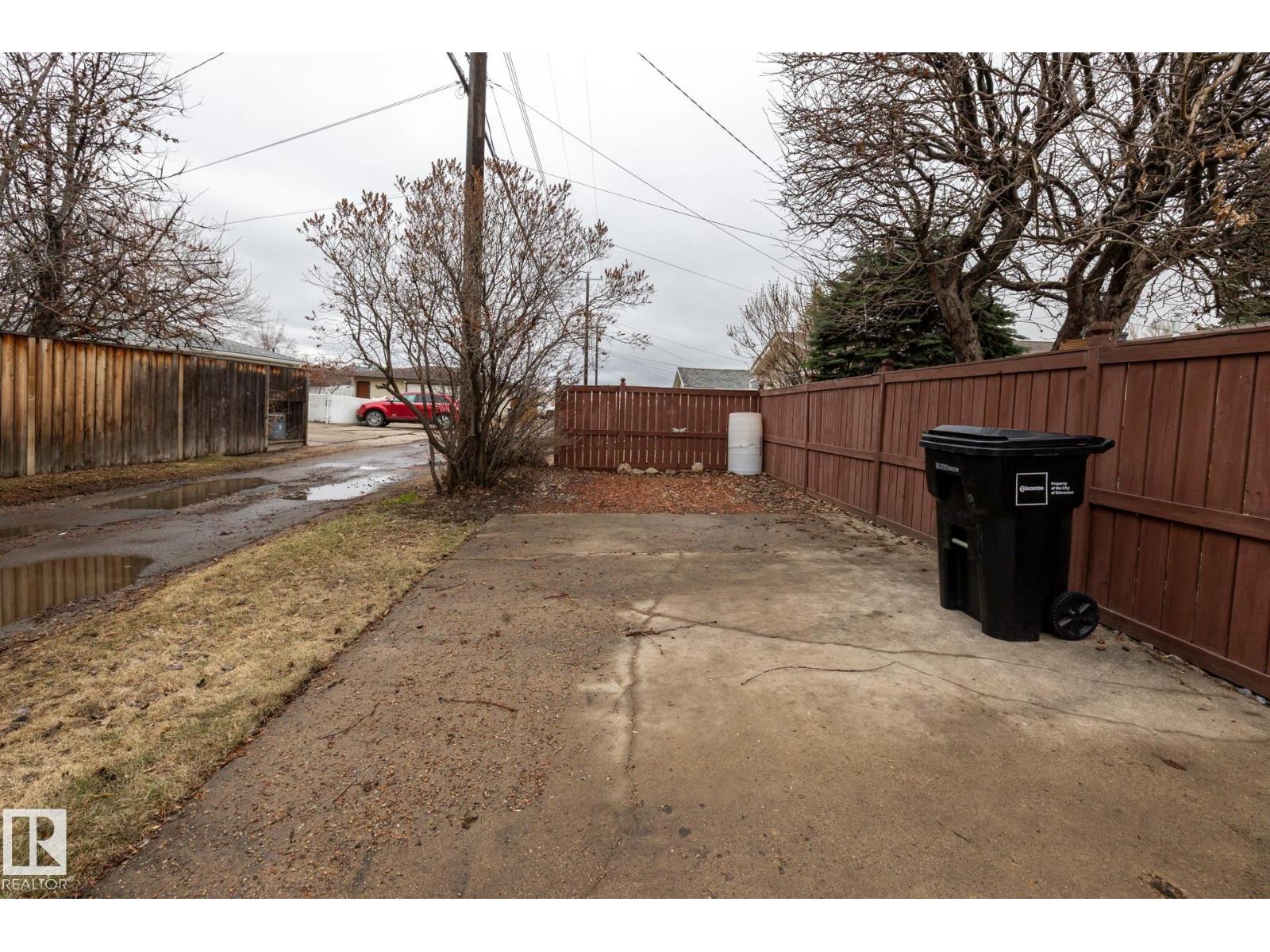 8612 68a St Nw, Edmonton, Alberta  T6B 1T5 - Photo 47 - E4484024