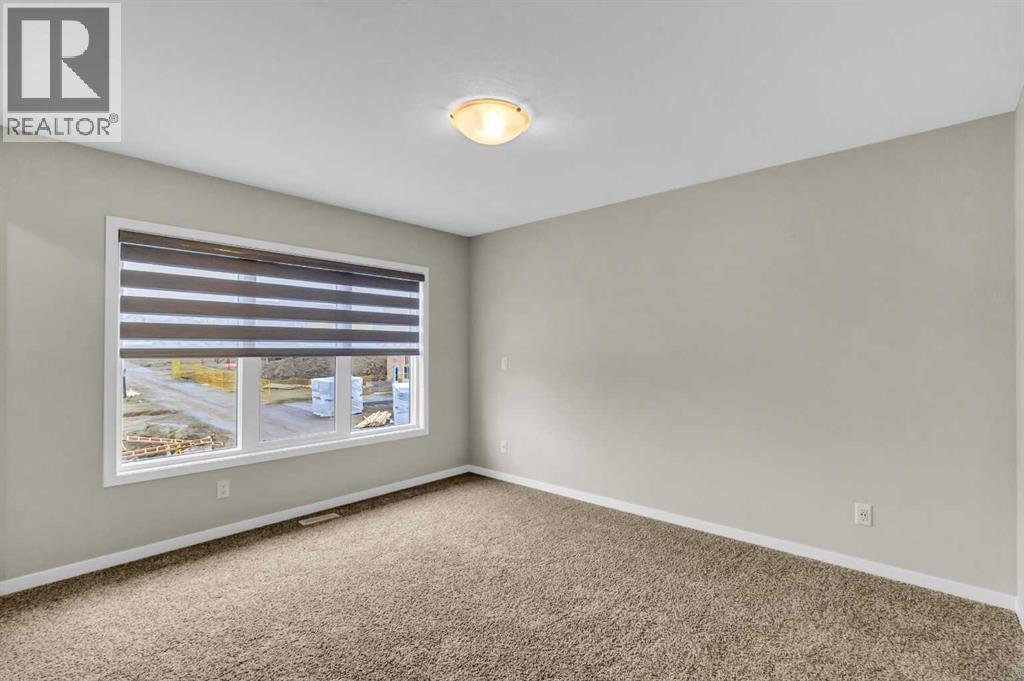 249 Aquila Drive Nw, Calgary, Alberta  T3R 1Y6 - Photo 6 - A2298108