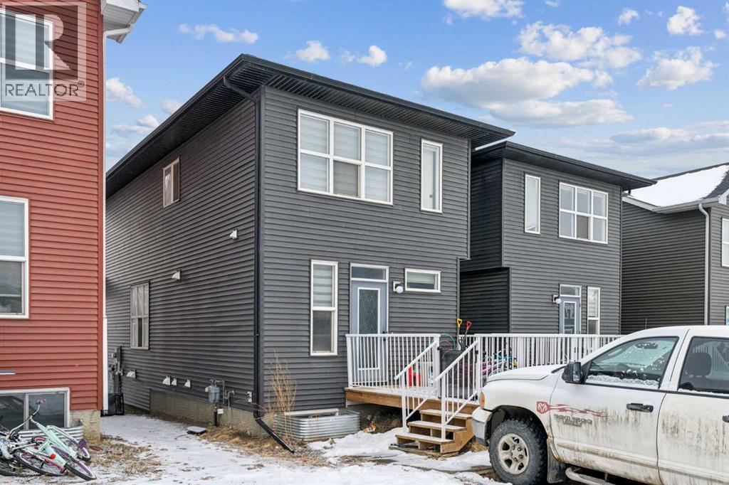 249 Aquila Drive Nw, Calgary, Alberta  T3R 1Y6 - Photo 30 - A2298108