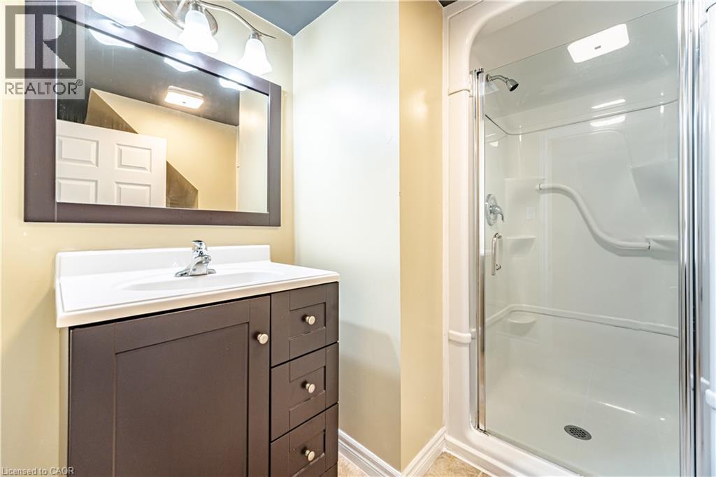 297 Mohawk Road W, Hamilton, Ontario  L9C 1W2 - Photo 36 - 40823920