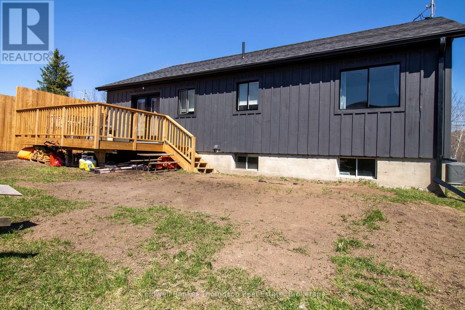 6 Kitchen Road S, Huntsville, Ontario  P1H 1Y1 - Photo 3 - X12780574