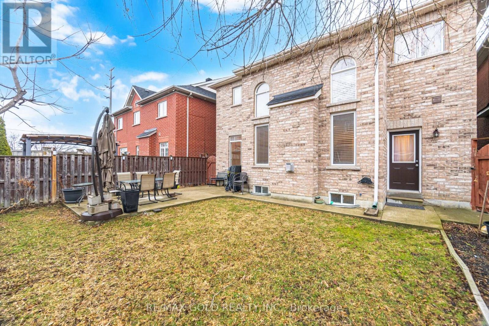 152 Father Tobin Road, Brampton, Ontario  L6R 0E3 - Photo 37 - W13040634