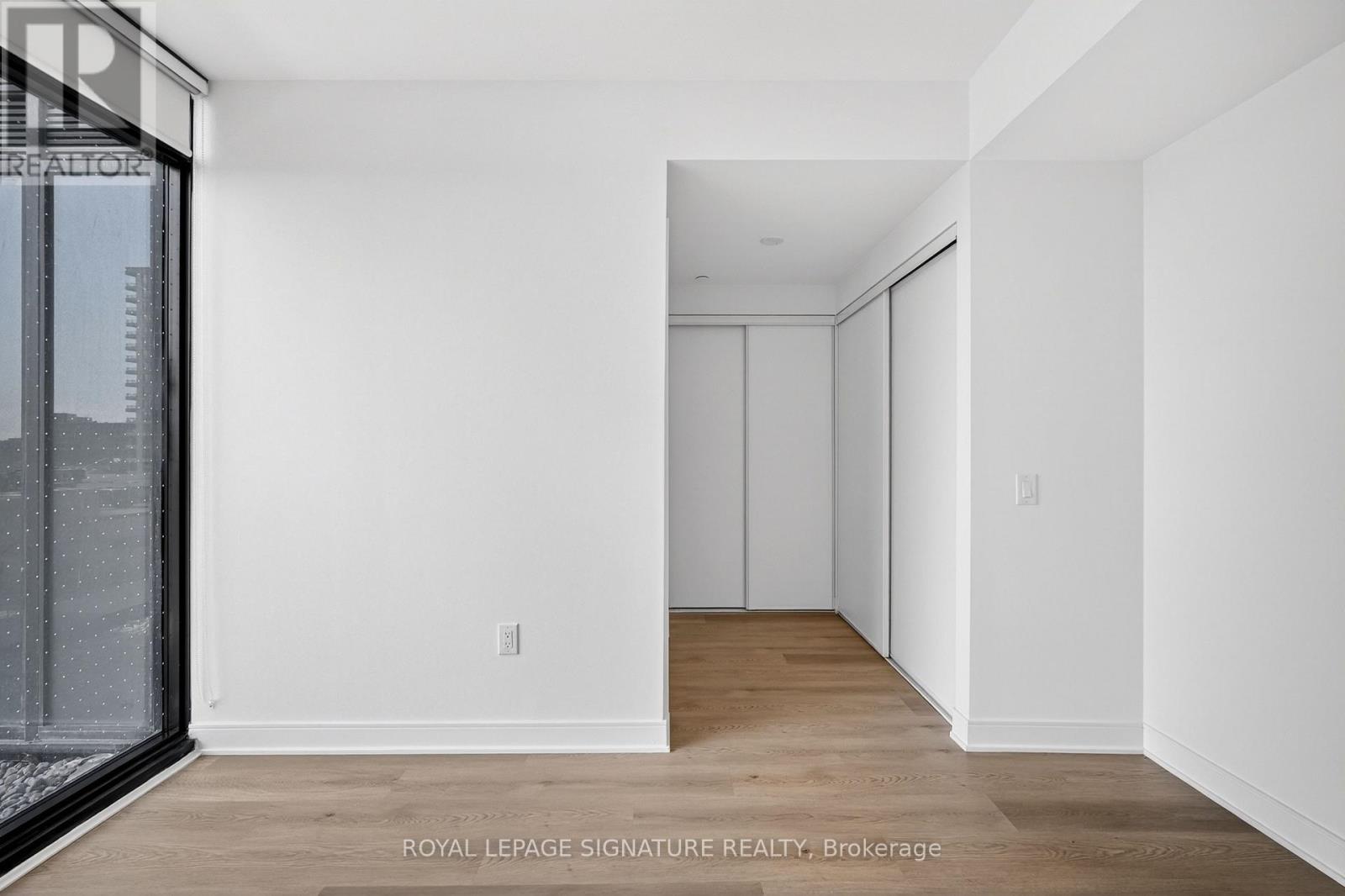 326 - 86 Dundas Street E, Mississauga, Ontario  L5A 0B1 - Photo 12 - W13040692