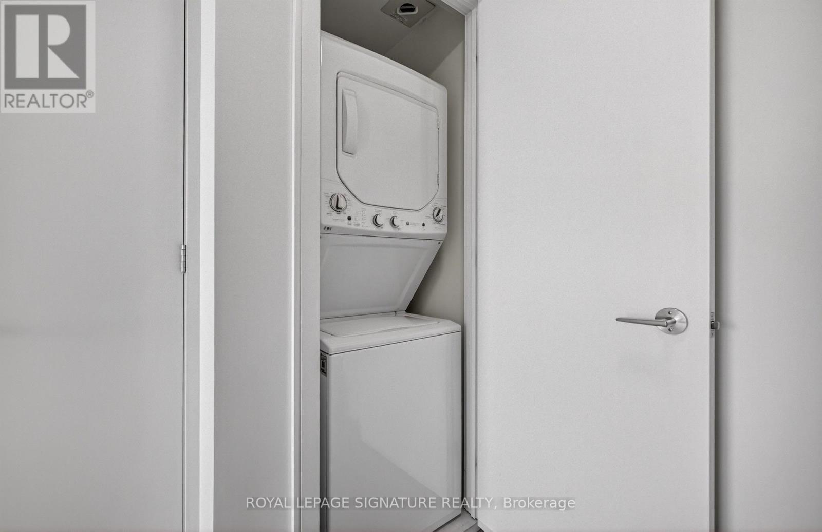 326 - 86 Dundas Street E, Mississauga, Ontario  L5A 0B1 - Photo 18 - W13040692