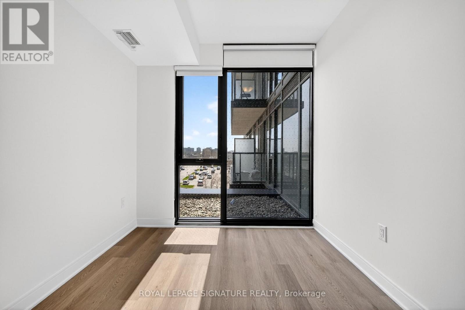 326 - 86 Dundas Street E, Mississauga, Ontario  L5A 0B1 - Photo 9 - W13040692