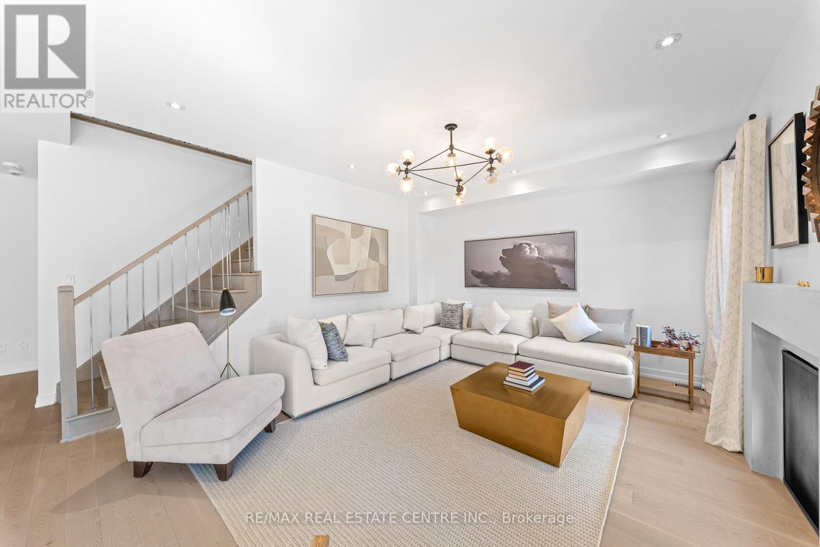 189 Lionhead Golf Club Road, Brampton, Ontario  L6Y 6C1 - Photo 13 - W13040712