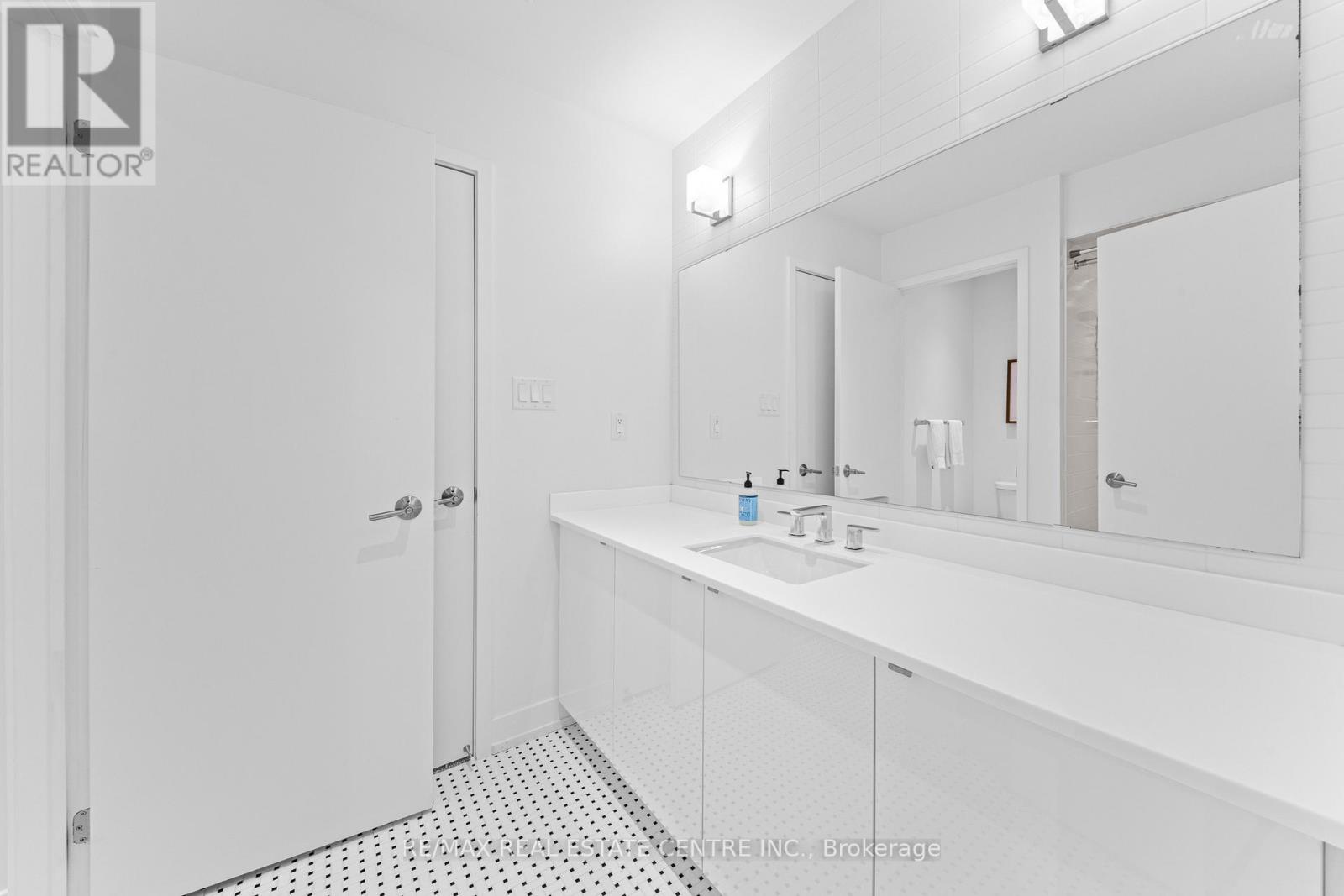 189 Lionhead Golf Club Road, Brampton, Ontario  L6Y 6C1 - Photo 38 - W13040712