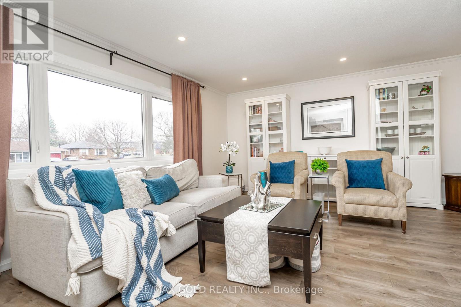 23 Dunster Crescent, Brampton, Ontario  L6T 3J8 - Photo 10 - W13040752