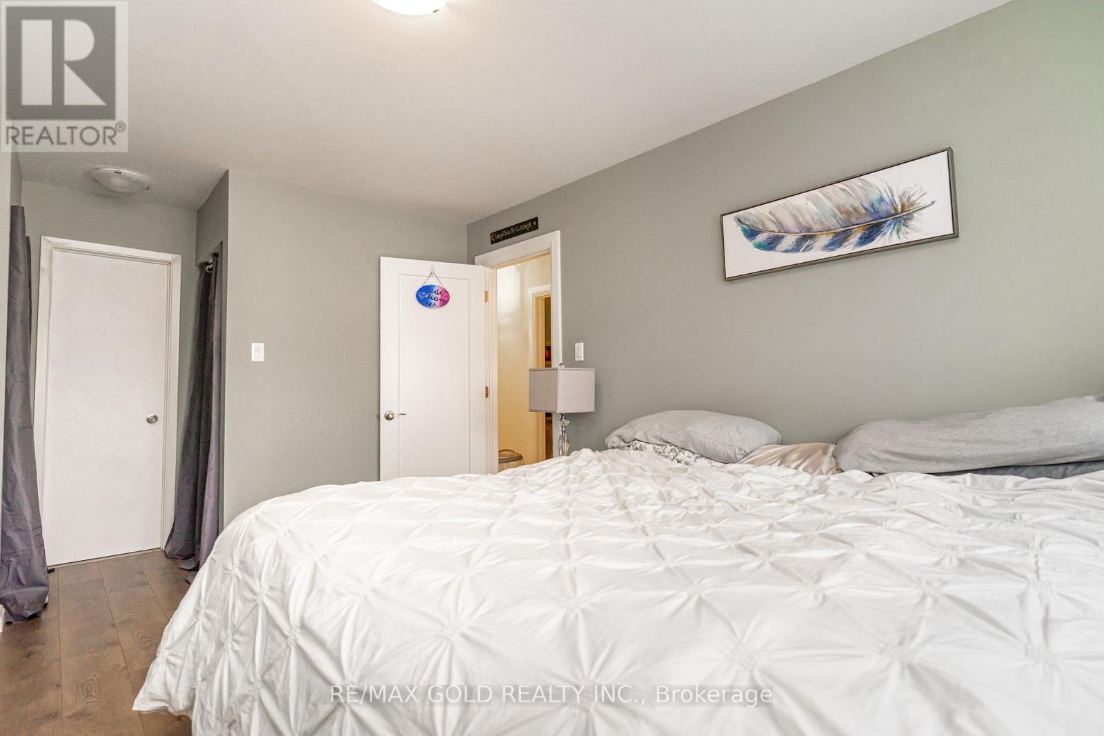 23 Dunster Crescent, Brampton, Ontario  L6T 3J8 - Photo 20 - W13040752