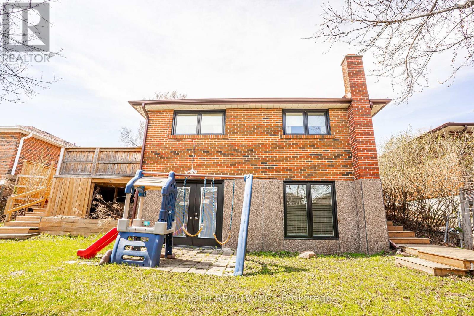 23 Dunster Crescent, Brampton, Ontario  L6T 3J8 - Photo 41 - W13040752