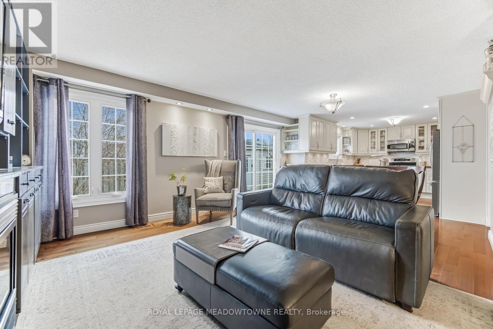 38 Mckillop Court, Brampton, Ontario  L6Y 3J2 - Photo 12 - W13040788