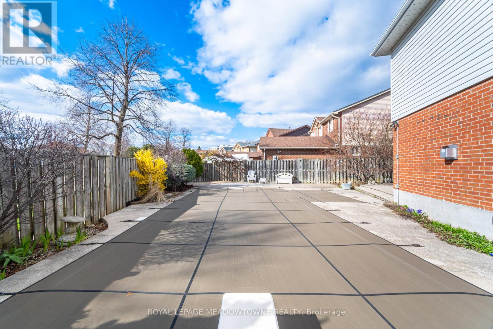 38 Mckillop Court, Brampton, Ontario  L6Y 3J2 - Photo 50 - W13040788