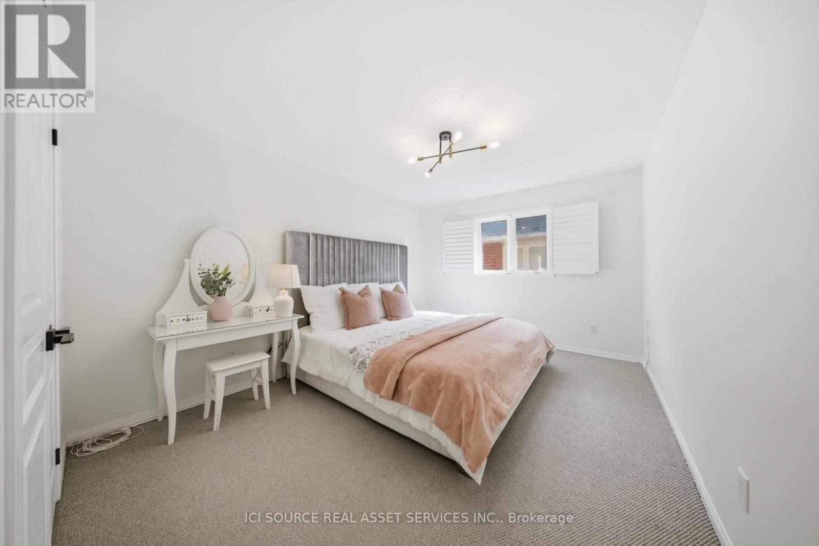 2202 Brookhaven Crescent, Oakville, Ontario  L6M 5B8 - Photo 29 - W13040848