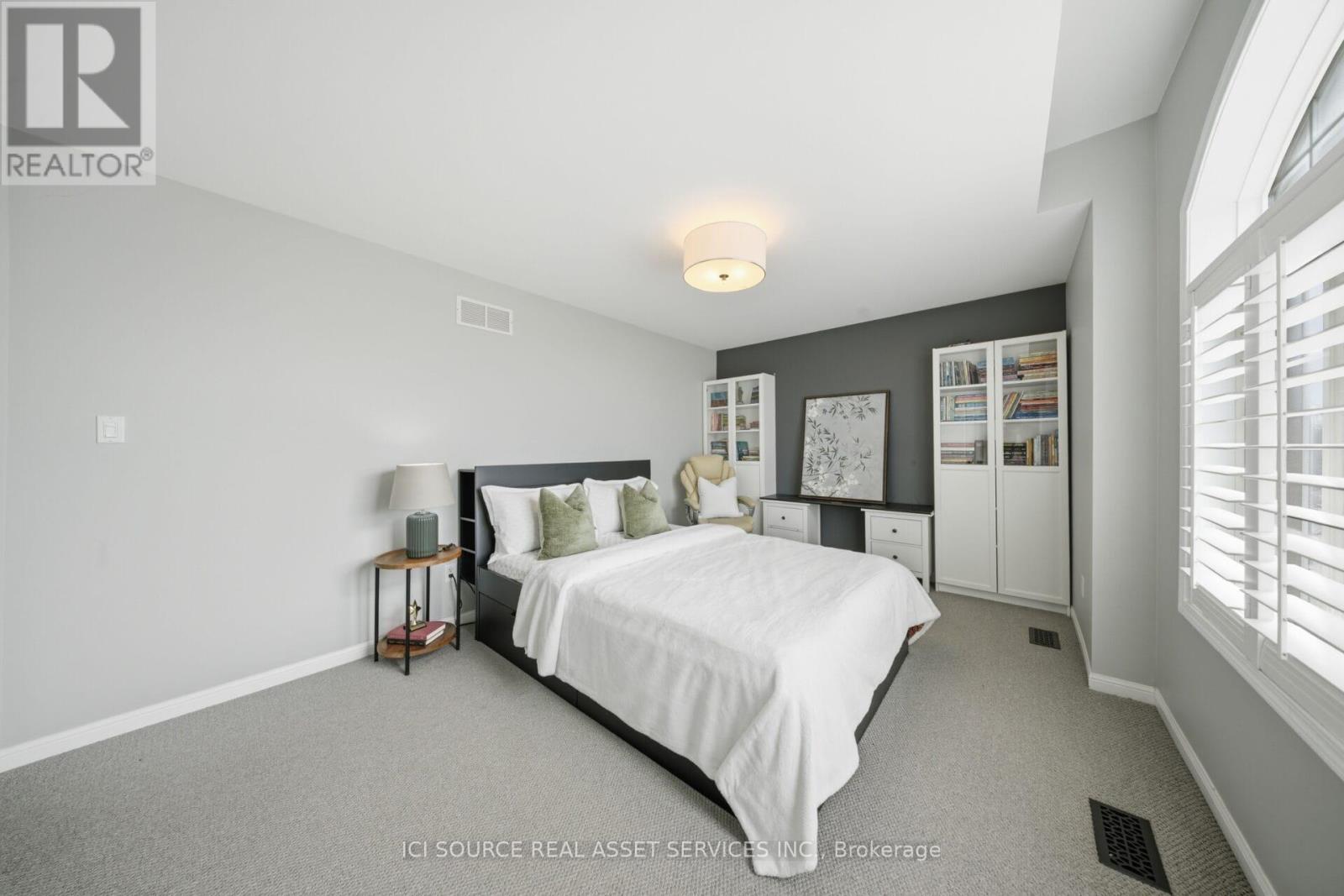 2202 Brookhaven Crescent, Oakville, Ontario  L6M 5B8 - Photo 32 - W13040848