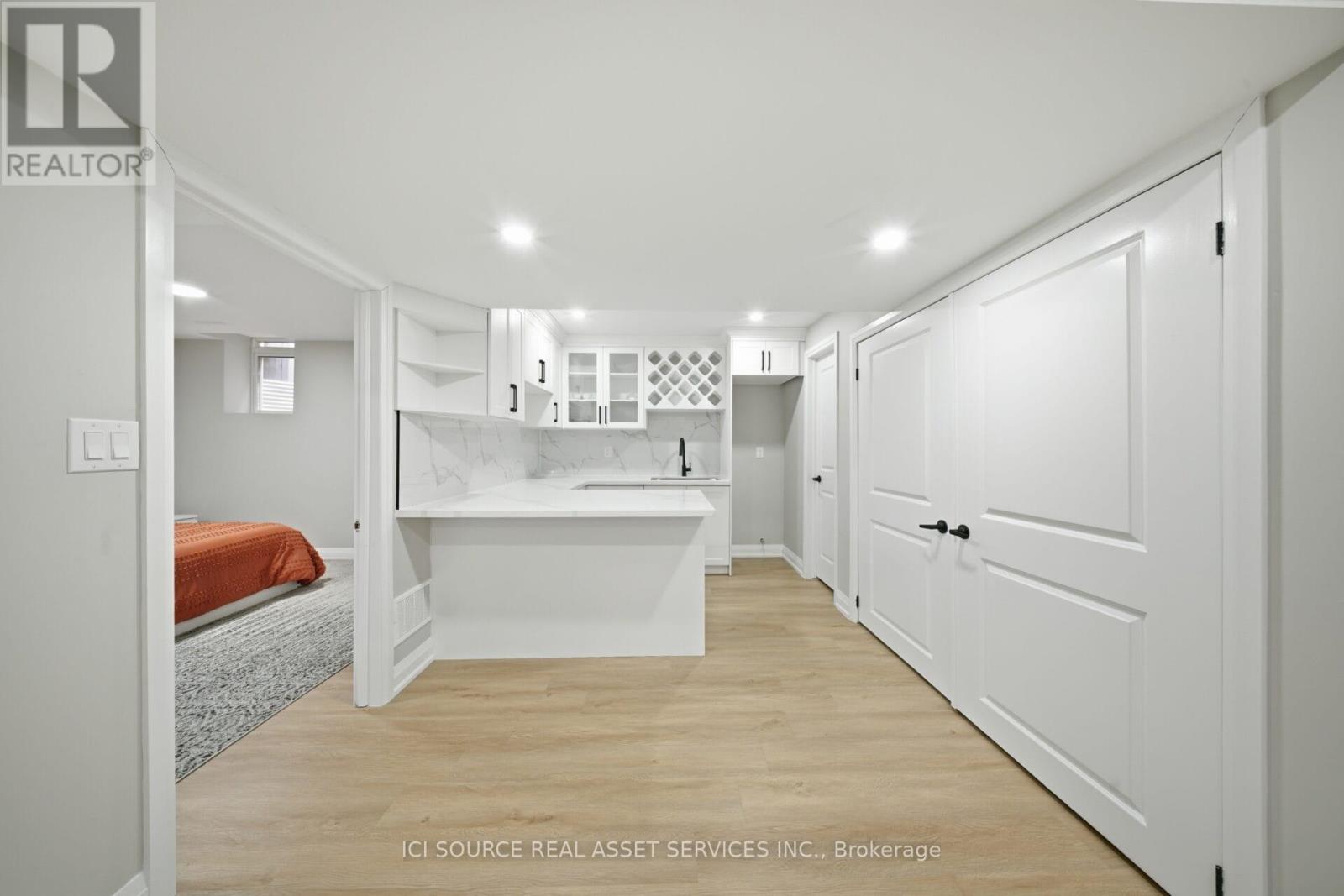 2202 Brookhaven Crescent, Oakville, Ontario  L6M 5B8 - Photo 36 - W13040848