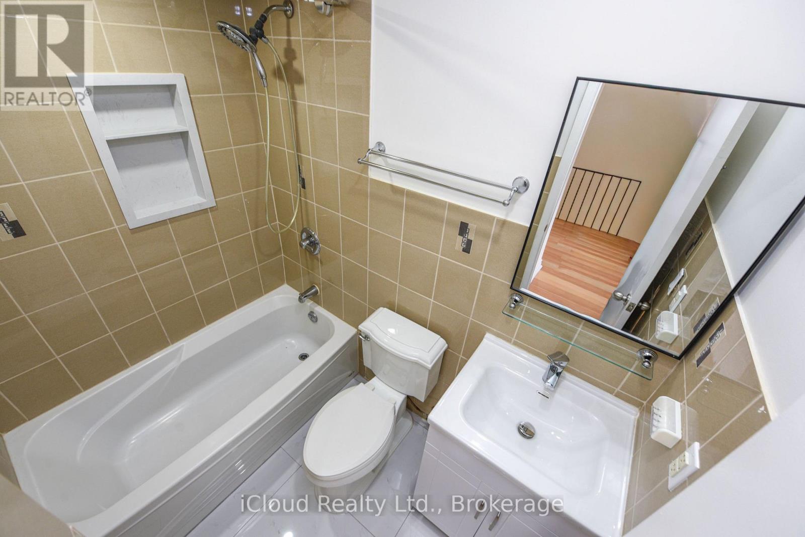 88 - 400 Mississauga Valley Boulevard, Mississauga, Ontario  L5A 3N6 - Photo 36 - W13040856