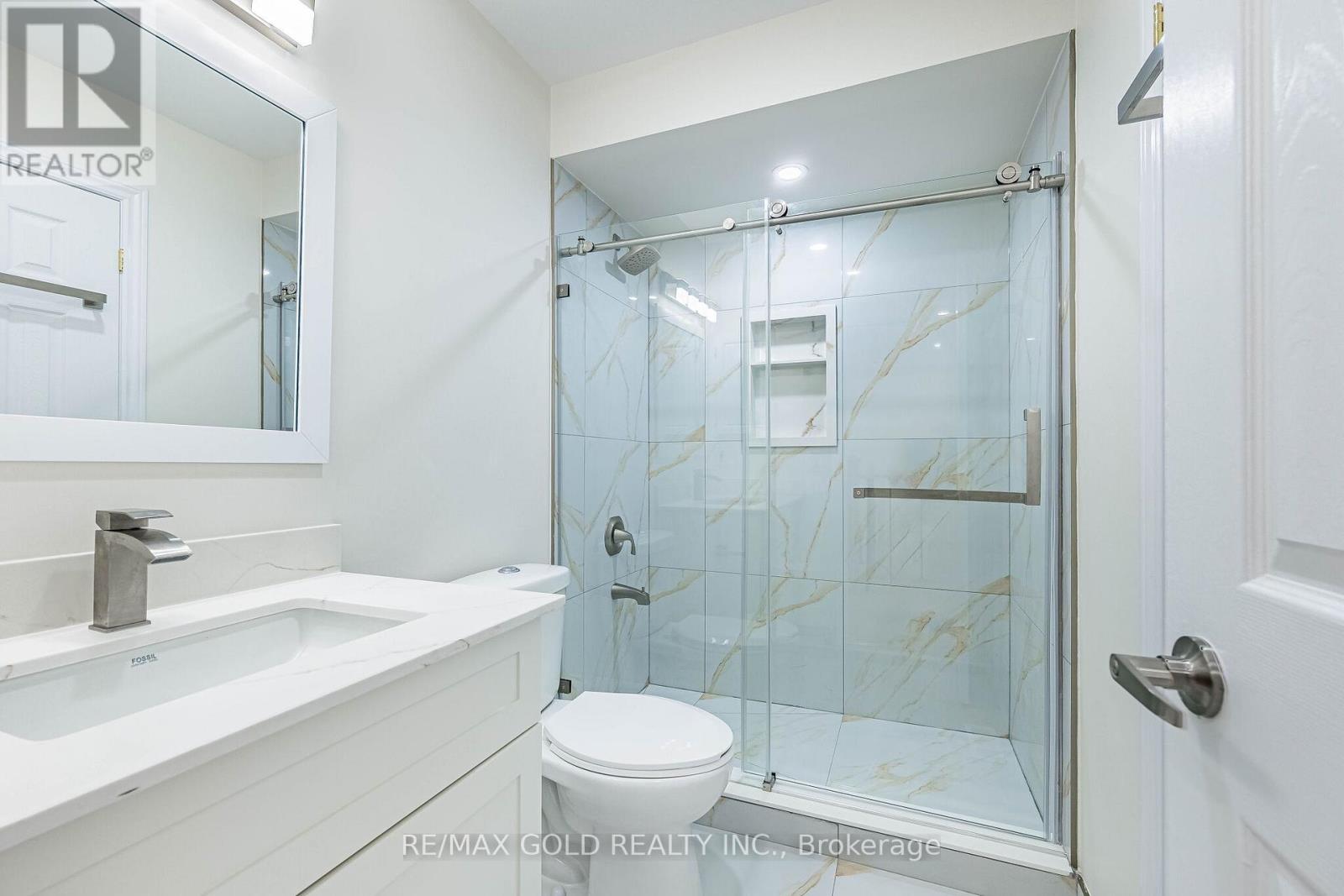 110 Sandyshores Drive, Brampton, Ontario  L6R 2M3 - Photo 26 - W13040864