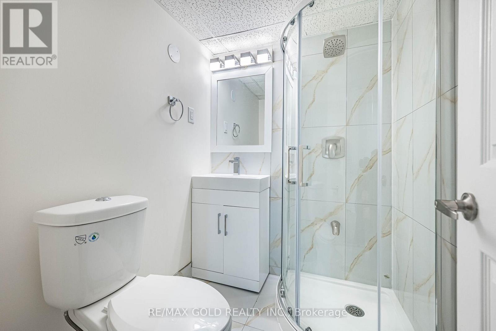 110 Sandyshores Drive, Brampton, Ontario  L6R 2M3 - Photo 34 - W13040864