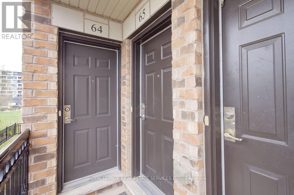 65 - 2441 Greenwich Drive, Oakville, Ontario  L6M 0S3 - Photo 2 - W13040882