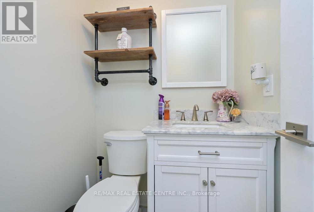 14 Borden Hill Court, Brampton, Ontario  L6S 3K7 - Photo 13 - W13040970