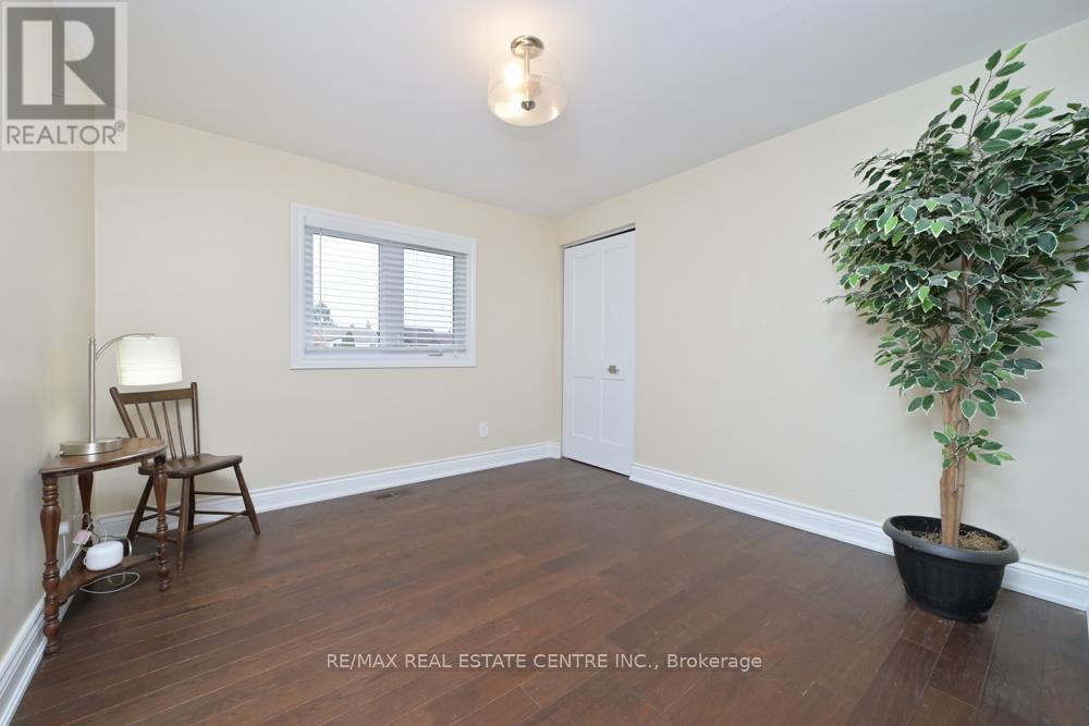 14 Borden Hill Court, Brampton, Ontario  L6S 3K7 - Photo 20 - W13040970