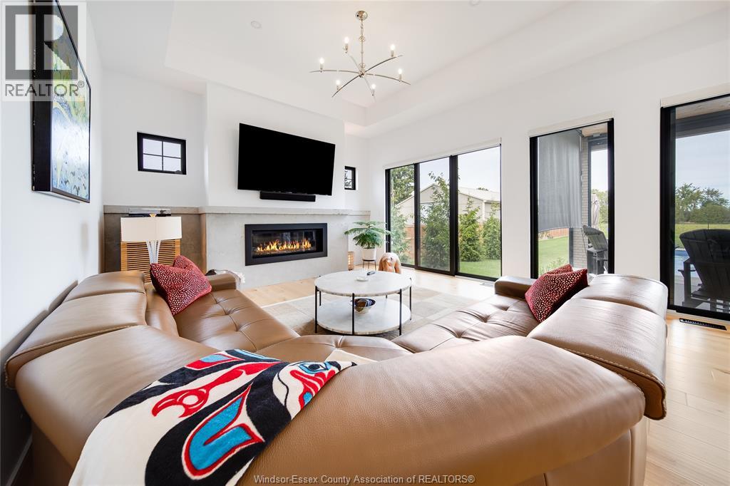 77 Bissonnette Lane, Lakeshore, Ontario  N0R 1V0 - Photo 11 - 26009135