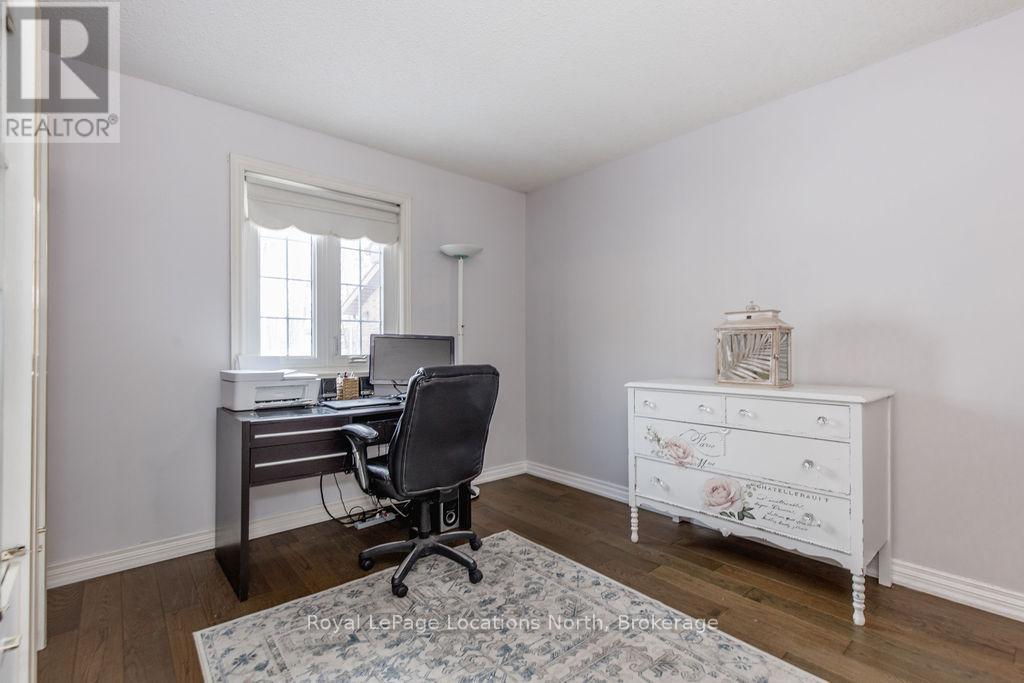 1180 River Road W, Wasaga Beach, Ontario  L9Z 2W7 - Photo 22 - S12857408