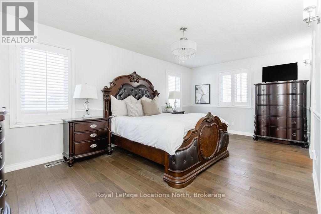 1180 River Road W, Wasaga Beach, Ontario  L9Z 2W7 - Photo 26 - S12857408