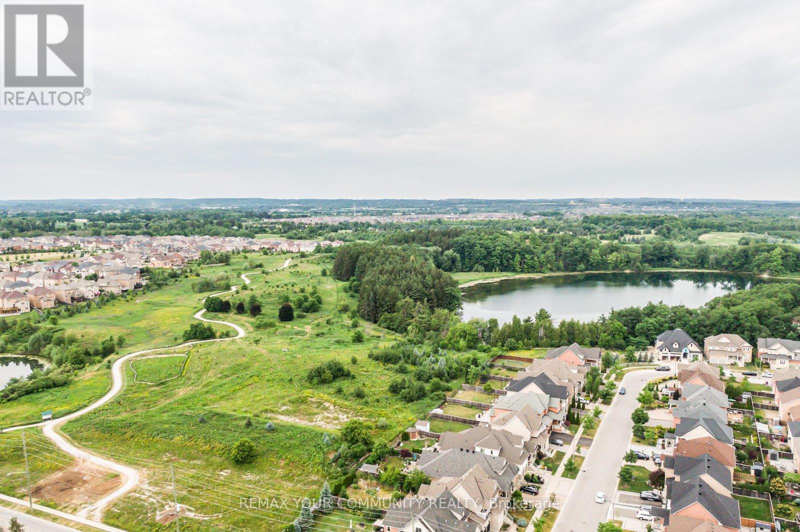 247 Harris Avenue, Richmond Hill, Ontario  L4E 3M3 - Photo 29 - N12759800