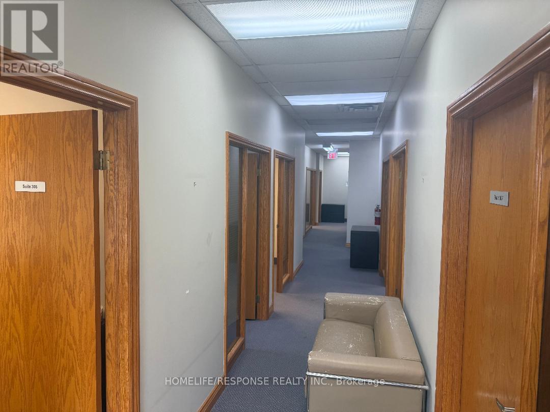 Upper And Lower - 4304 Village Centre Court, Mississauga, Ontario  L4Z 1S2 - Photo 2 - W12965586