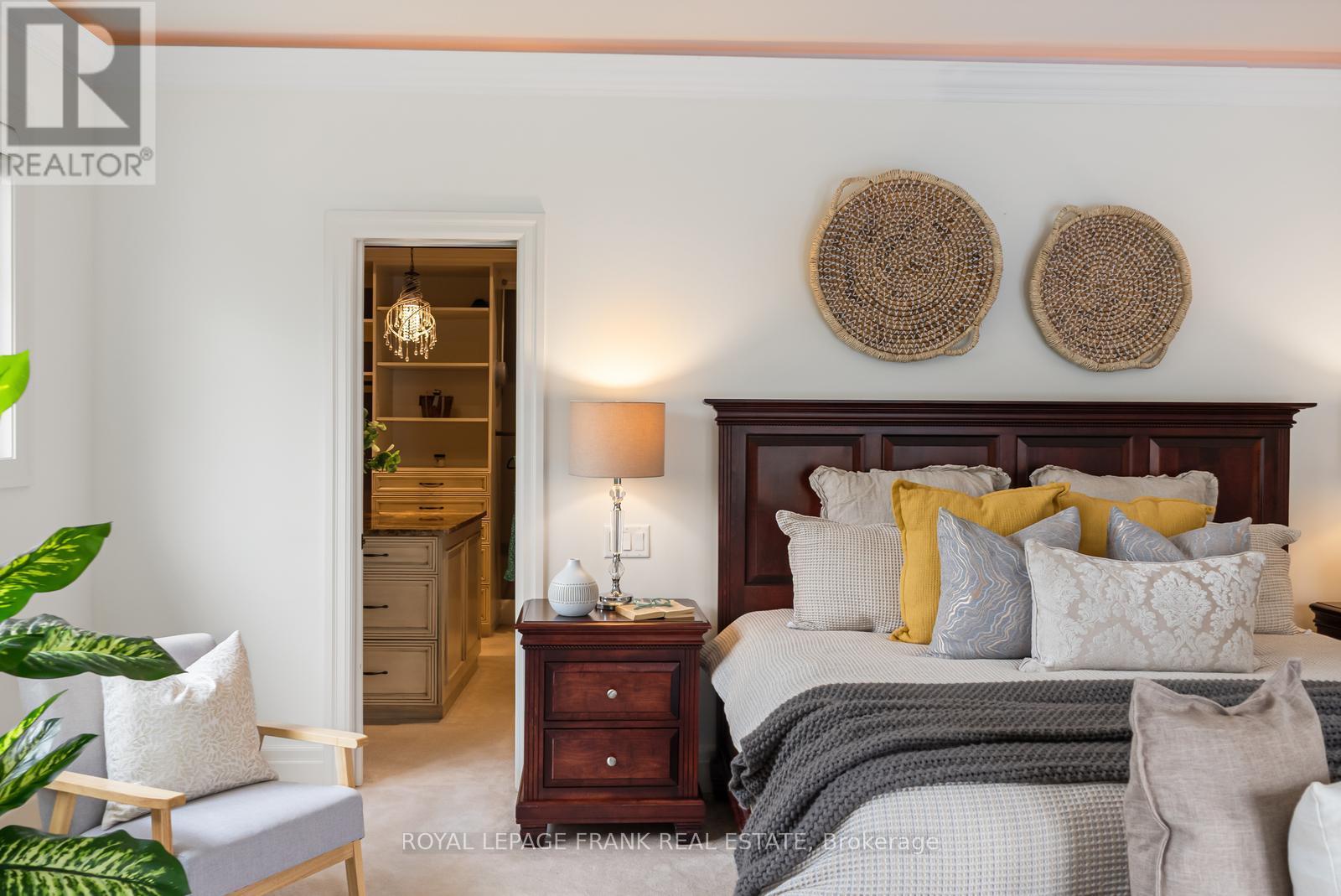 325 Maine Street, Oshawa, Ontario  L1L 1A8 - Photo 28 - E13039414