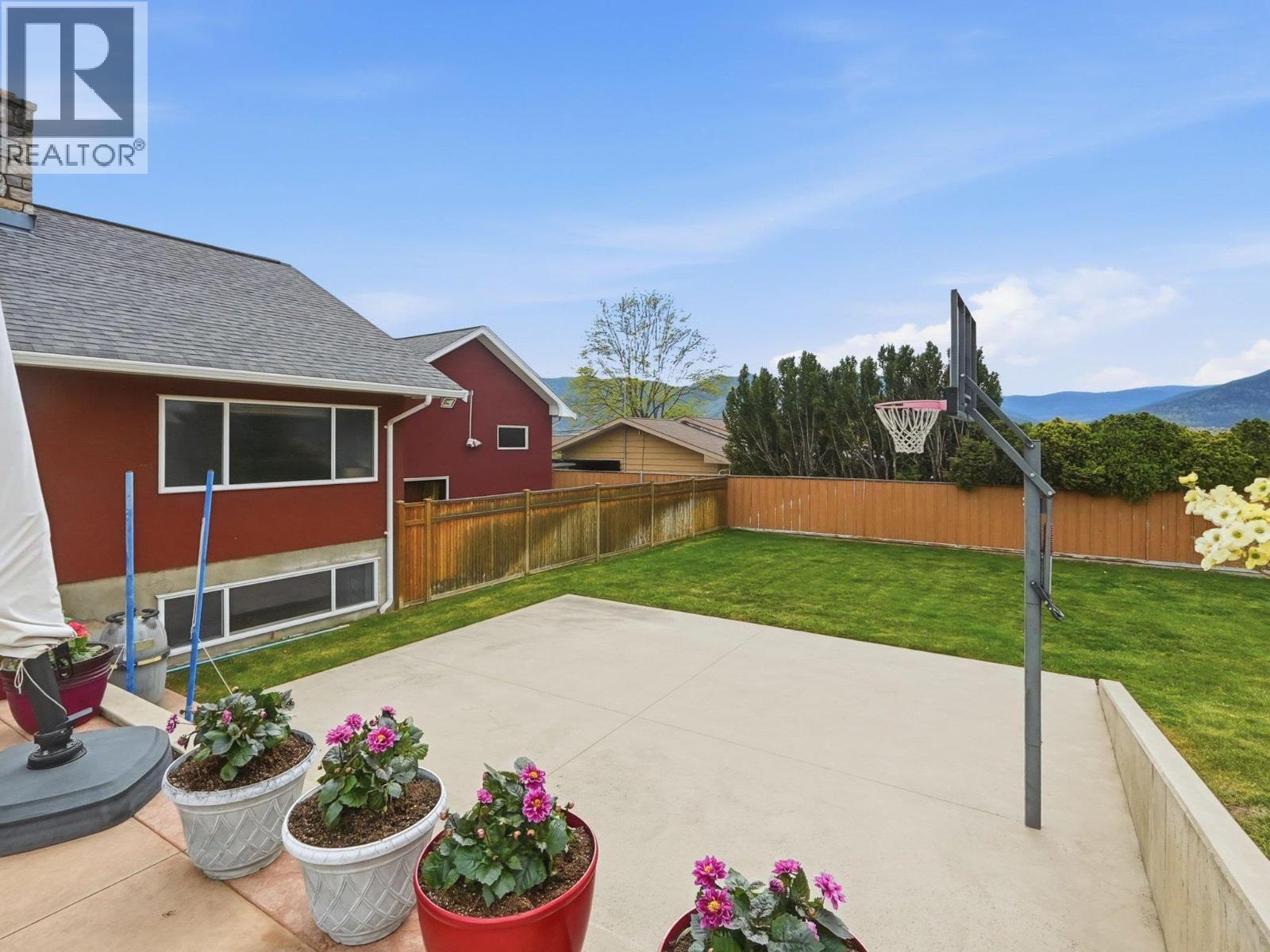 855 Ross Avenue, Penticton, British Columbia  V2A 3A5 - Photo 14 - 10382199