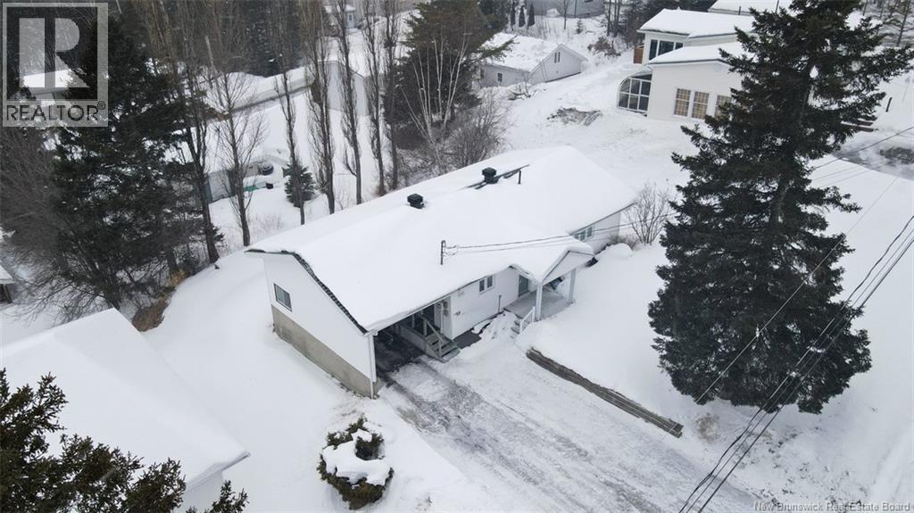 102 J-Gaspard-Boucher Avenue, Edmundston, New Brunswick  E3V 1P9 - Photo 12 - NB134617