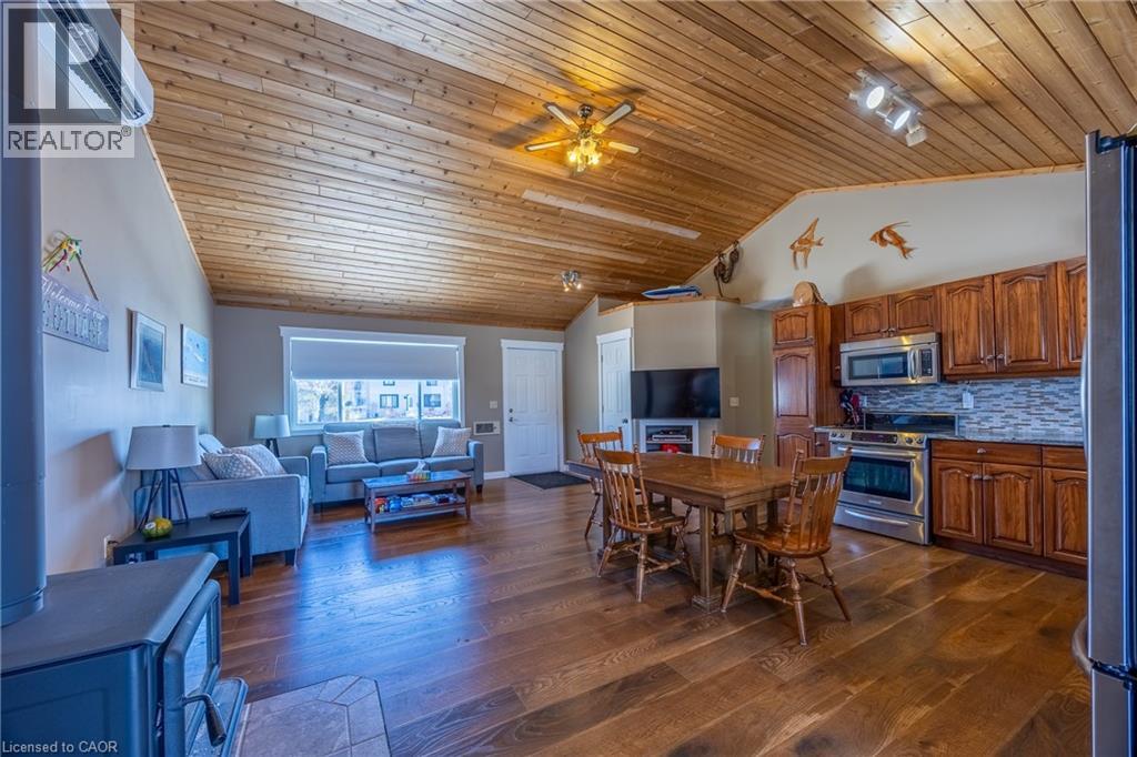 8 Pickerel Road, Long Point, Ontario  N0E 1M0 - Photo 9 - 40805551