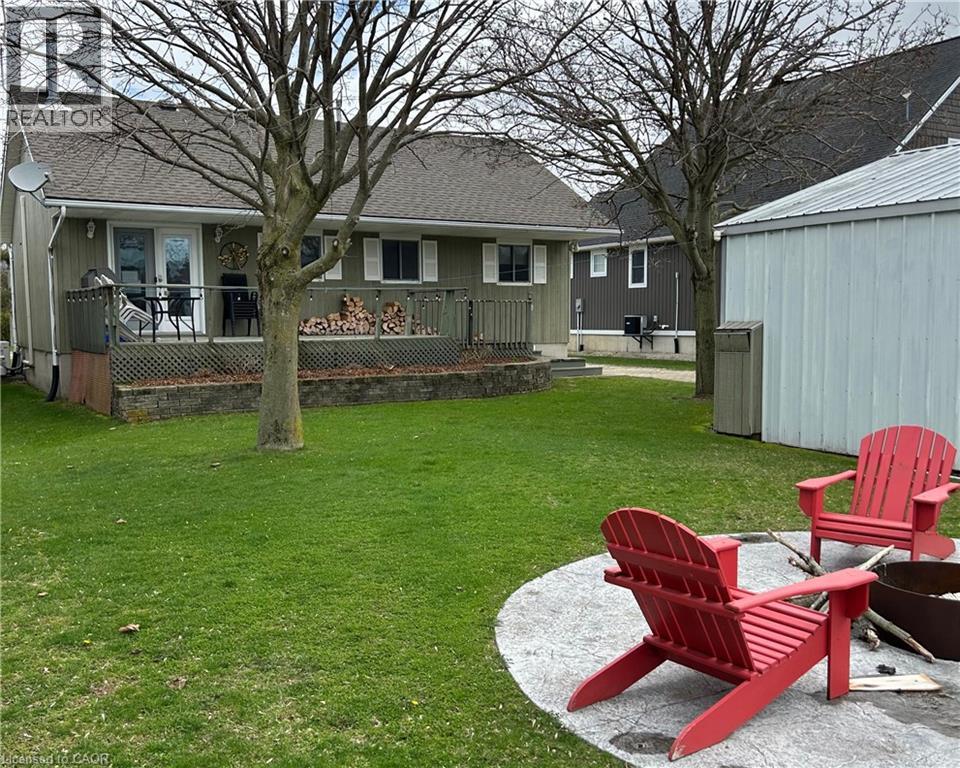 8 Pickerel Road, Long Point, Ontario  N0E 1M0 - Photo 2 - 40805551