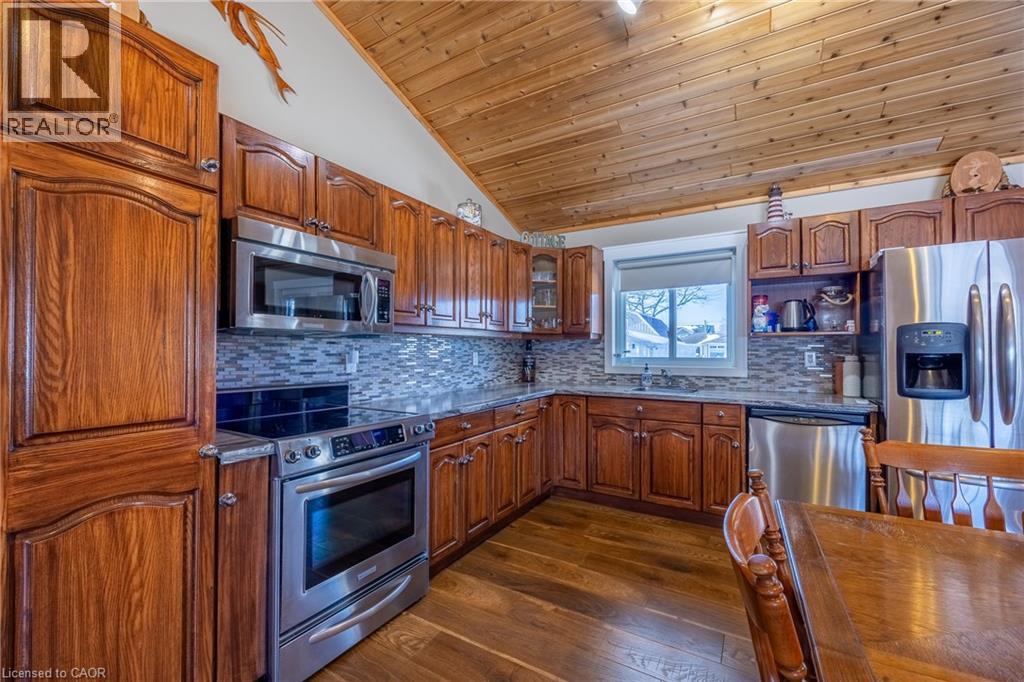 8 Pickerel Road, Long Point, Ontario  N0E 1M0 - Photo 11 - 40805551