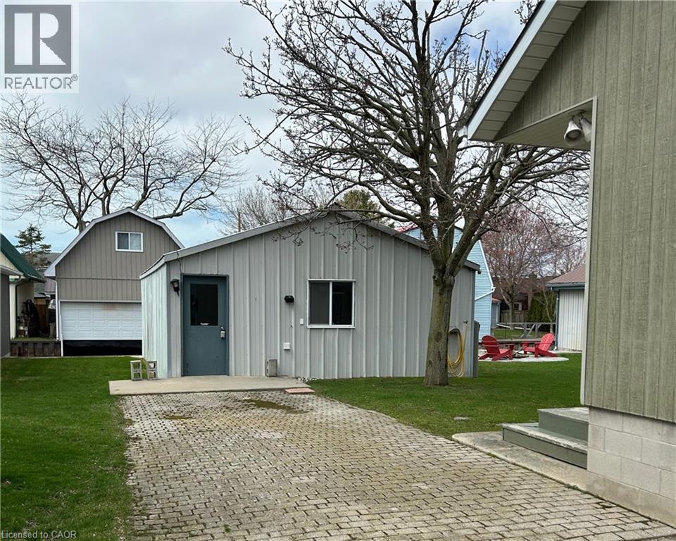 8 Pickerel Road, Long Point, Ontario  N0E 1M0 - Photo 4 - 40805551