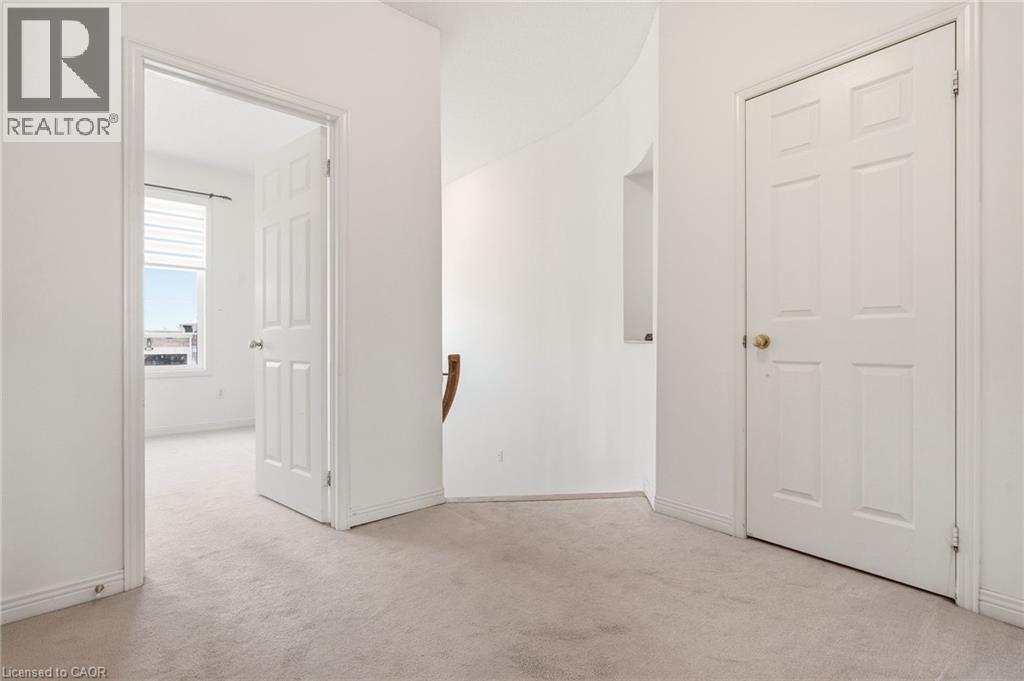 4400 Millcroft Park Drive Unit# 40, Burlington, Ontario  L7M 5B5 - Photo 5 - 40823228