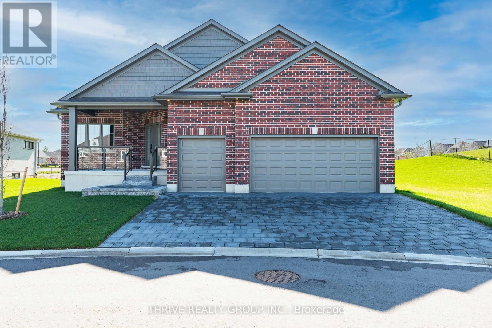 1510 Moe Norman Place, London South, Ontario  N6K 5R5 - Photo 2 - X13041080