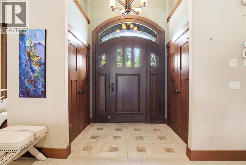 17 Hawks Landing Drive, Priddis Greens, Alberta  T0L 1W0 - Photo 9 - A2294503