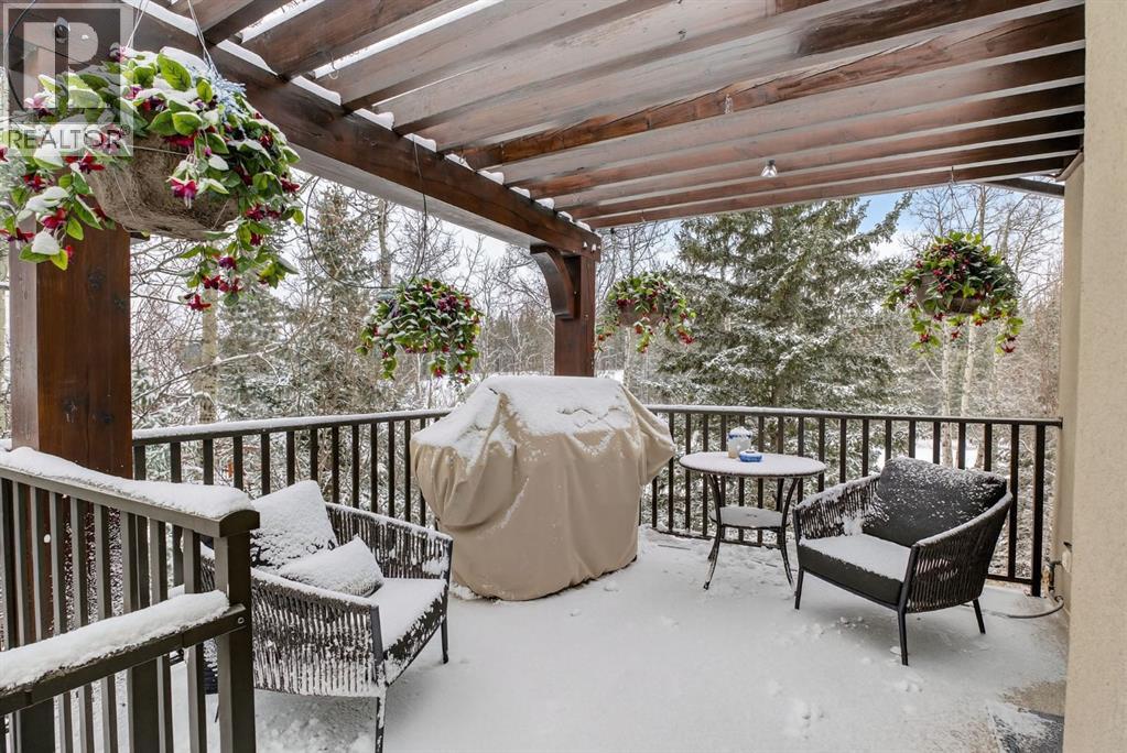 17 Hawks Landing Drive, Priddis Greens, Alberta  T0L 1W0 - Photo 6 - A2294503