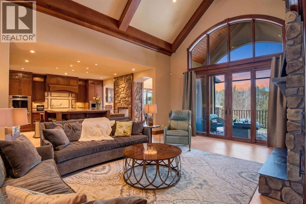 17 Hawks Landing Drive, Priddis Greens, Alberta  T0L 1W0 - Photo 11 - A2294503